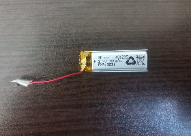 باتری لیتیوم پلیمر 3.7 ولتی 300میلی امپری سایز 401235