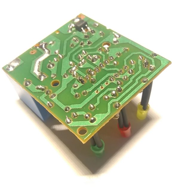 برد محافظ برق یخچال و فریزر LED دار - Image 2
